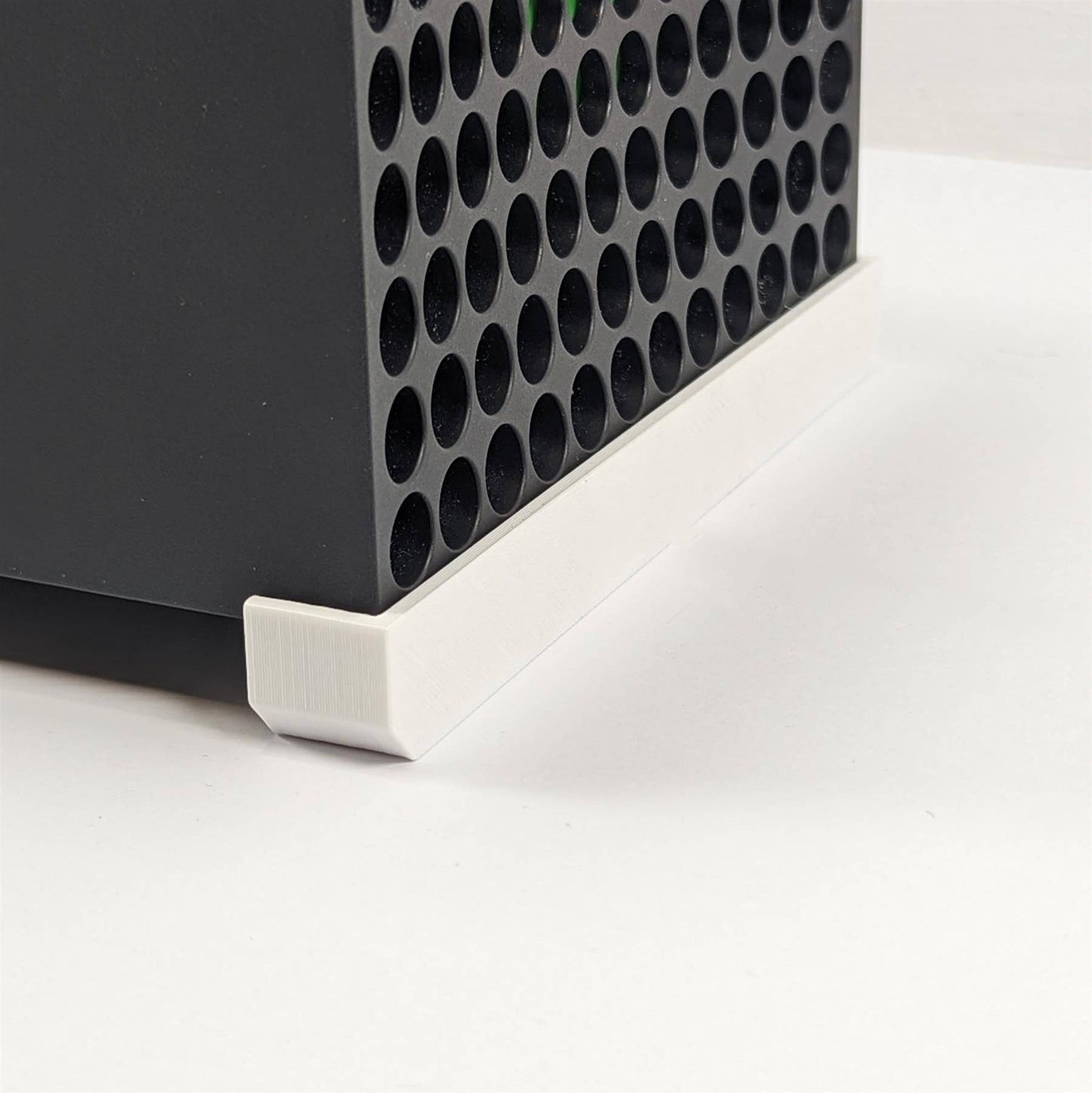 Series X Horizontal Cooling Stand Raiser Accessory