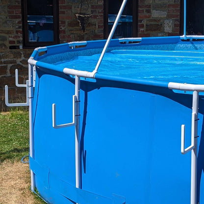 Aufbewahrungsgestell für Poolabdeckungen, klappbare Seitenhalterungen