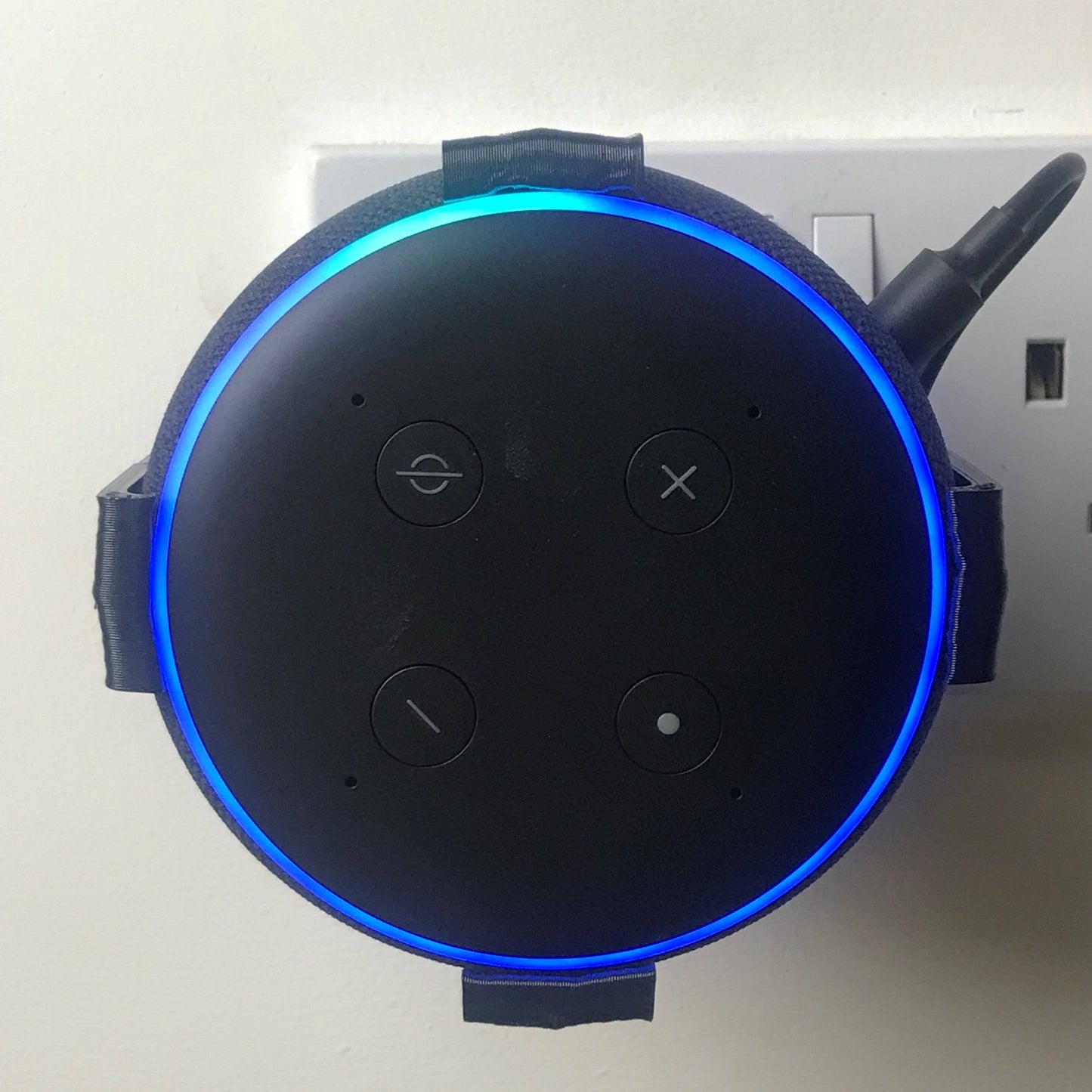 Echo Dot 3Rd Generation Plug Mount Bracket