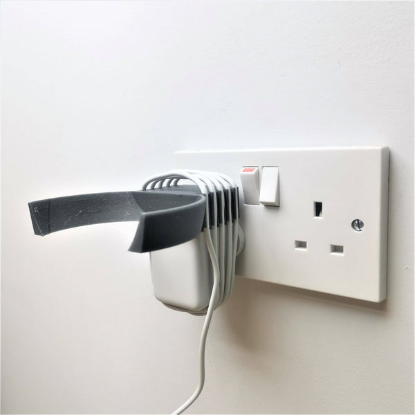 Echo Dot 4th Generation Plug Mount Plug Bracket (3pin UK) With Cable Management