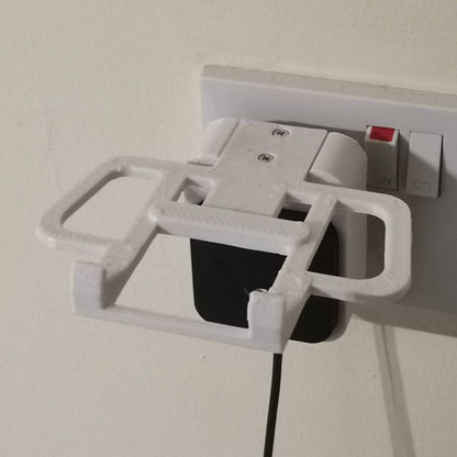 Echo Show 5 Plug Bracket Plug Mount - Angled