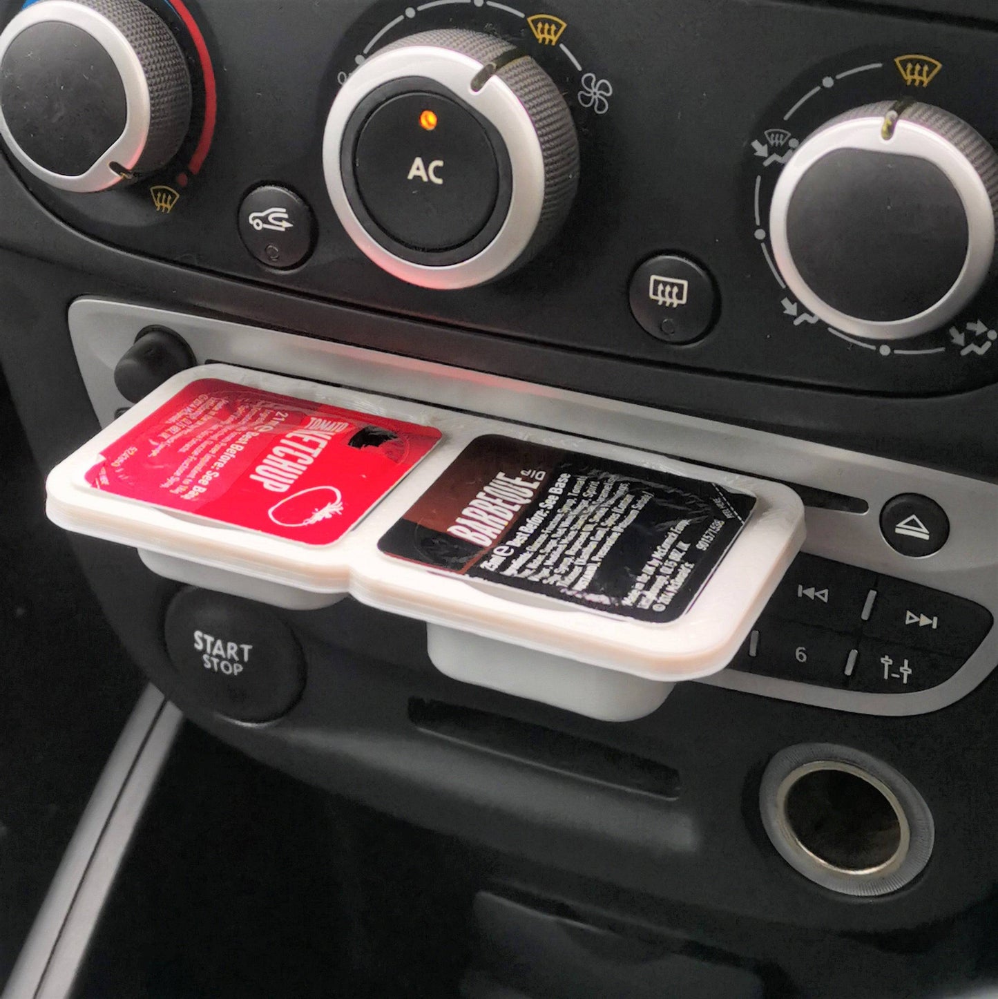 Car Sauce Dip Holder For Fries Fast Food