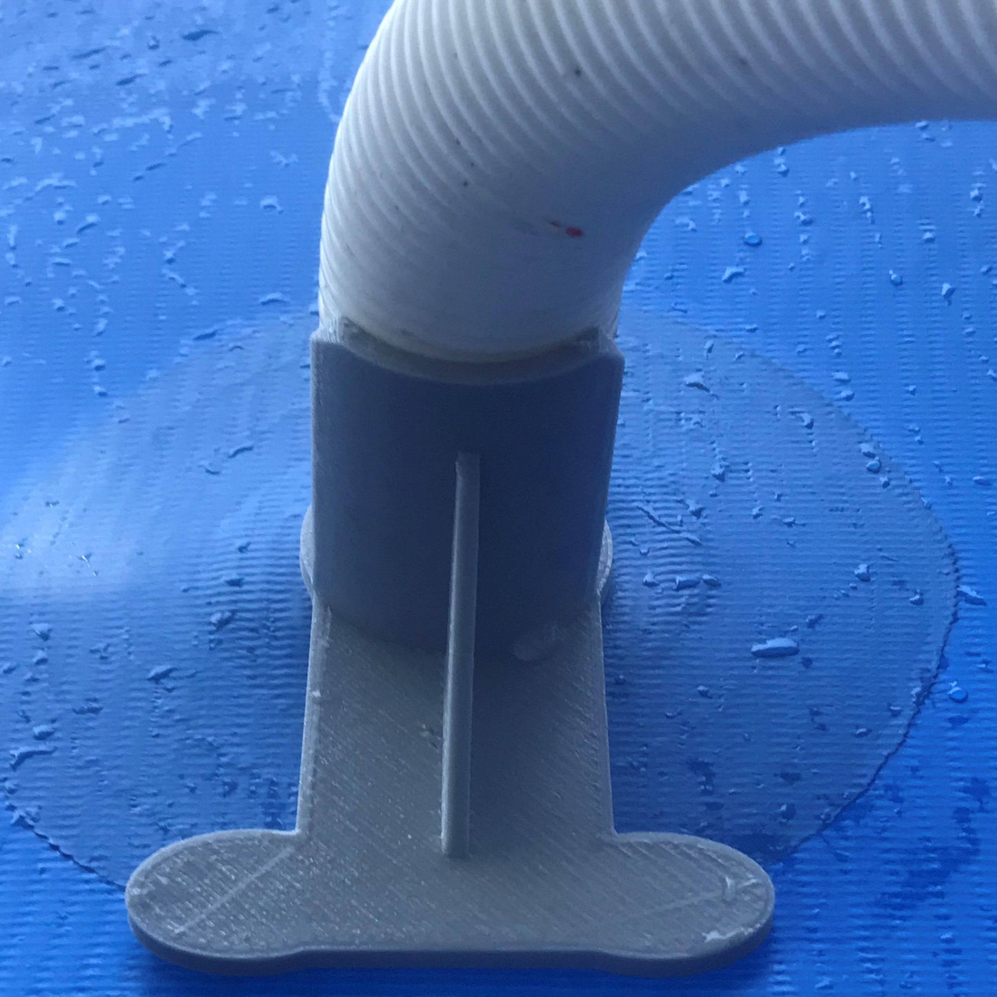 2 X Schwimmbad-Schlauchhalterungen: Grau, hält Rohre von 30 mm bis 37 mm, passend für Intex-Pools