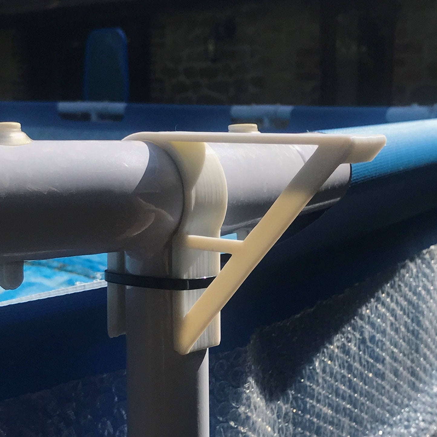 2 X Schwimmbecken-Regalhalterungen Passend für 45 mm obere Schiene / 35 mm Pfosten (passend für Intex-Pools)