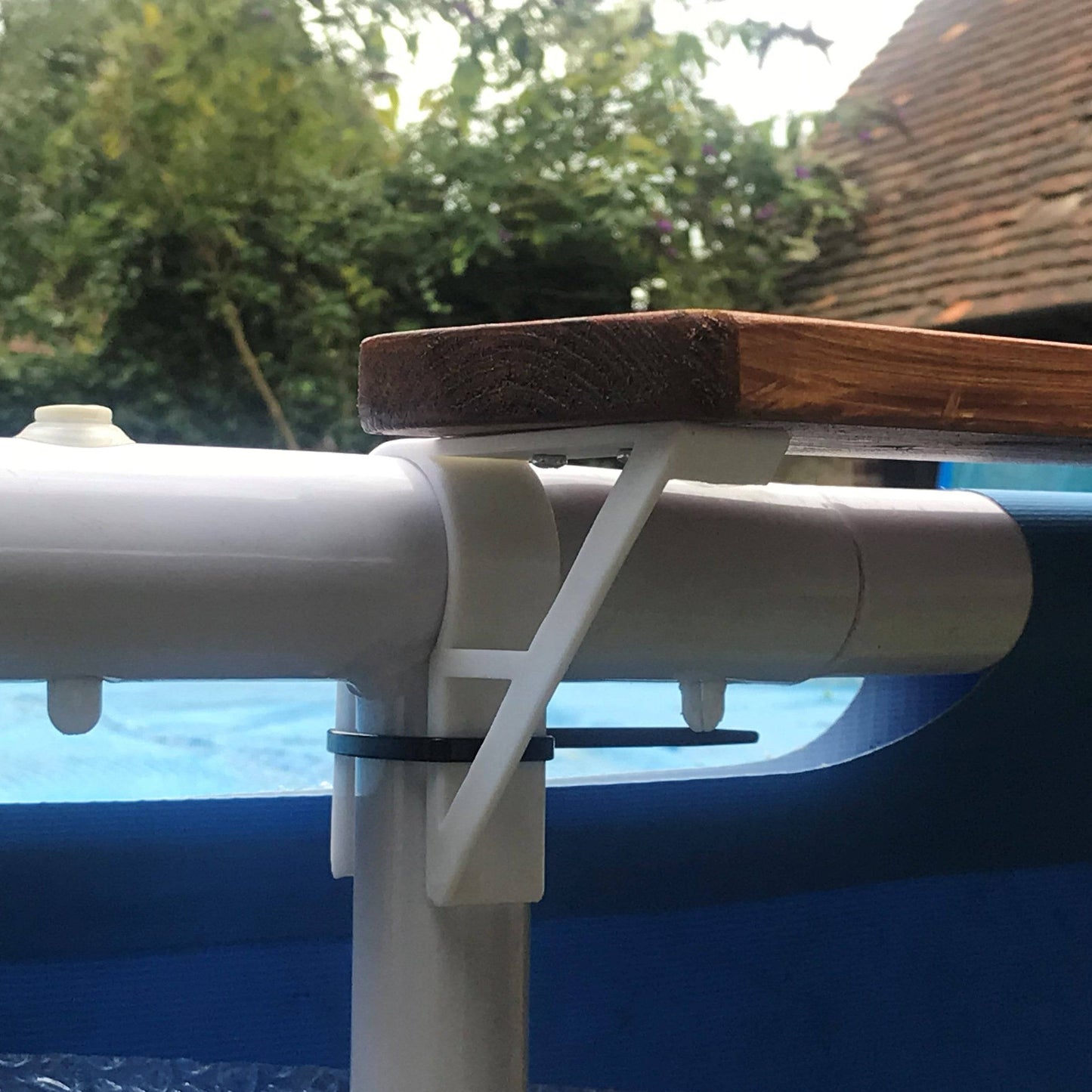 2 X Schwimmbecken-Regalhalterungen Passend für 45 mm obere Schiene / 35 mm Pfosten (passend für Intex-Pools)