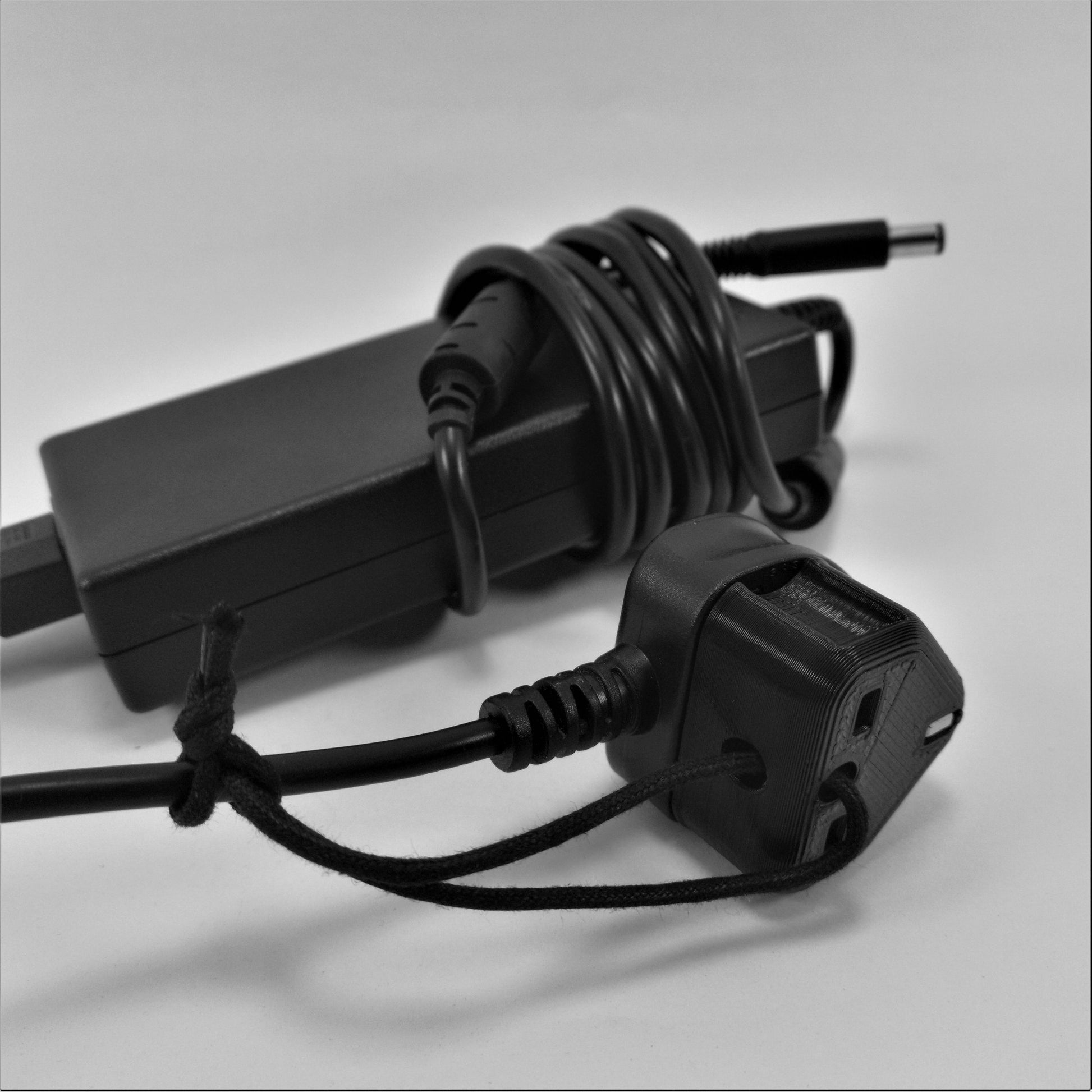 13Amp Uk Laptop Plug Protector - 3DCabin