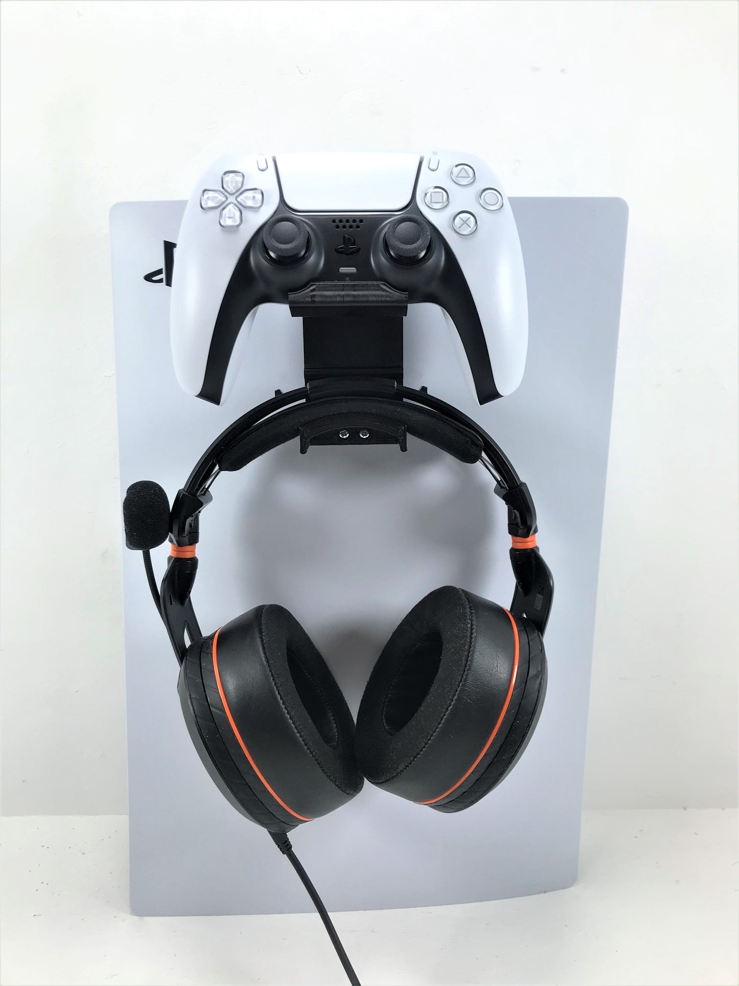 3D Cabin PS5 Controller & Headphone Console Bracket Mount Holder For Play Station 5 Digital Or Disc DualSense - 3DCabin
