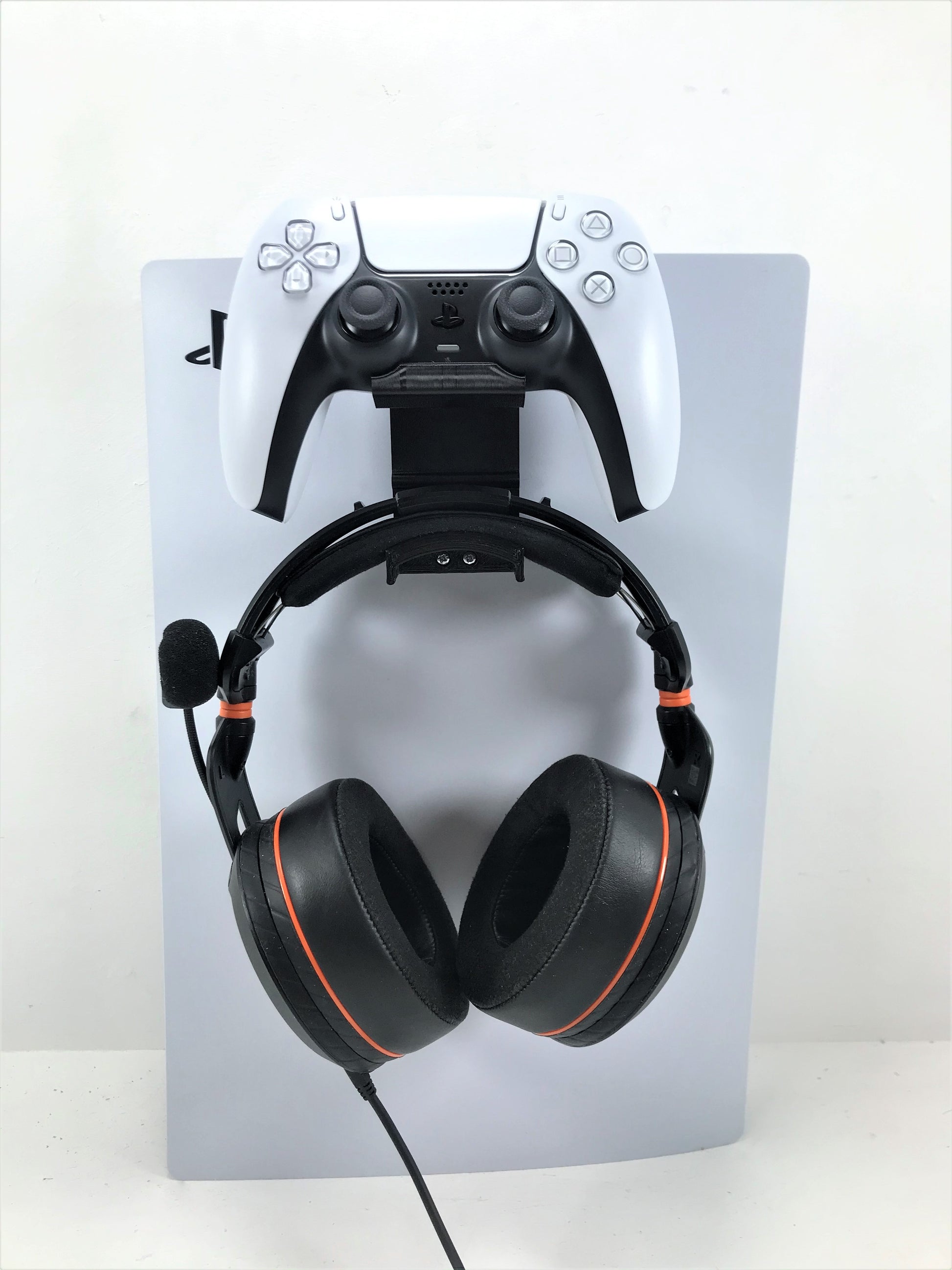 3D Cabin PS5 Controller & Headphone Console Bracket Mount Holder For Play Station 5 Digital Or Disc DualSense - 3DCabin