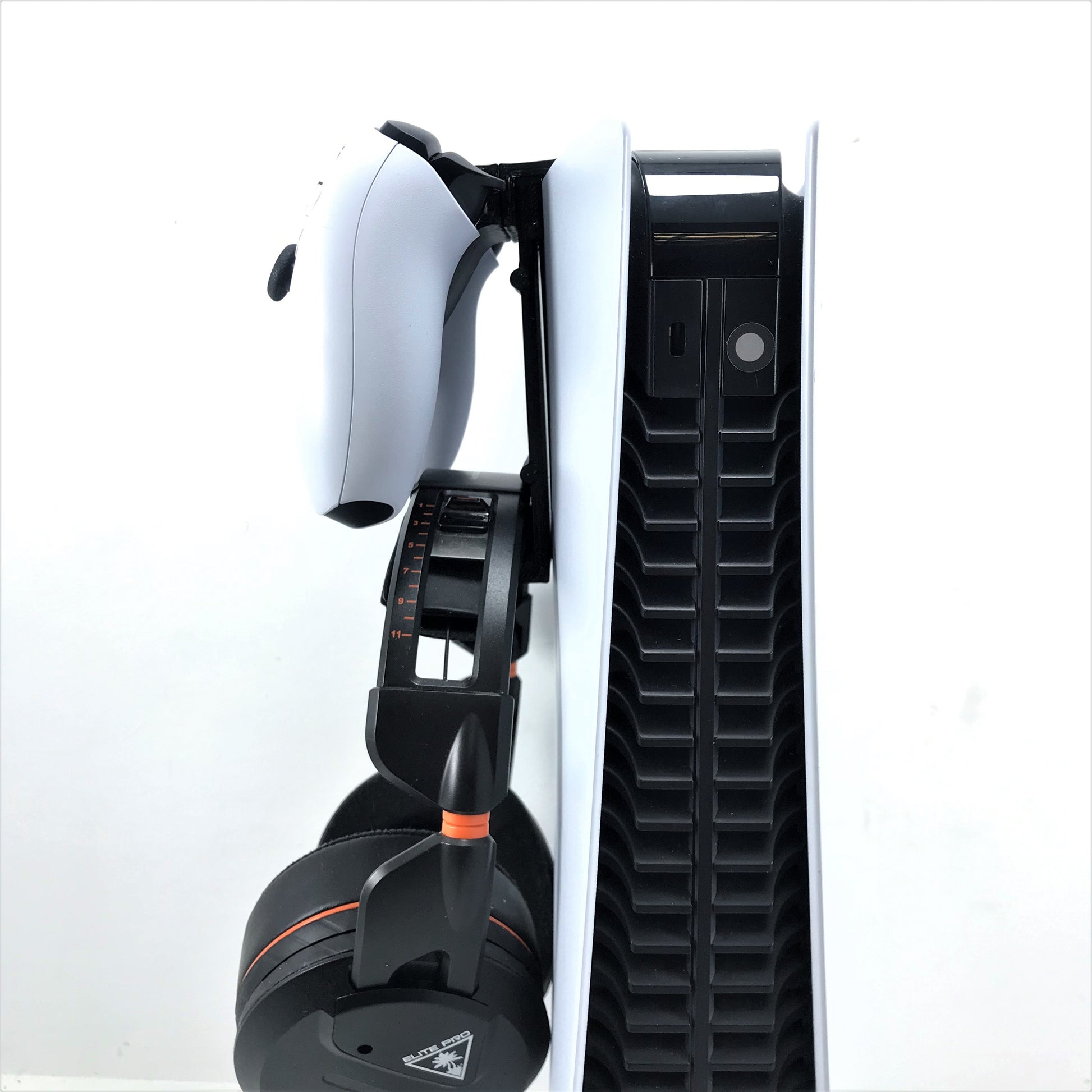 3D Cabin PS5 Controller & Headphone Console Bracket Mount Holder For Play Station 5 Digital Or Disc DualSense - 3DCabin