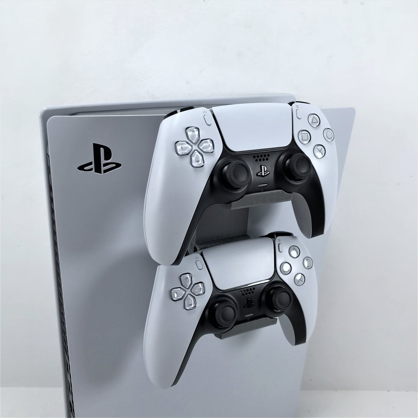 3D Cabin PS5 Double Controller Console Mount Controller Holder Bracket For Play Station 5 Digital Or Disc DualSense - 3DCabin