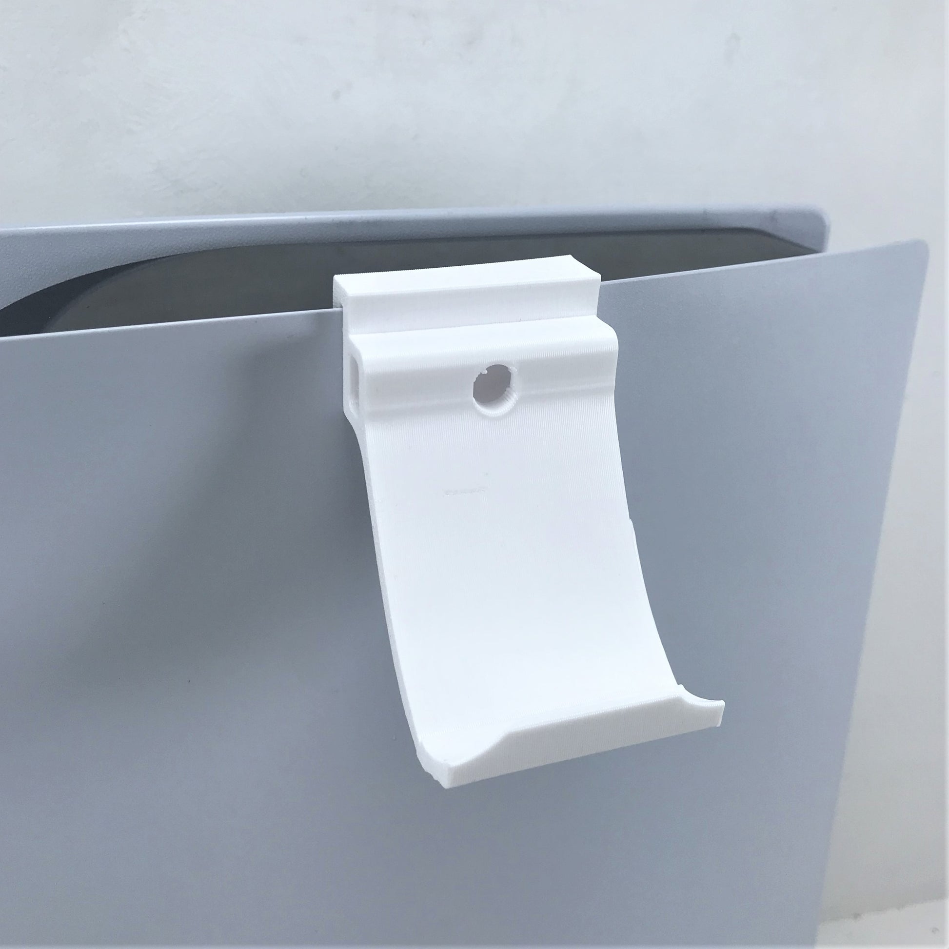 3D Cabin PS5 Single Controller Console Mount Controller Holder Bracket For Play Station 5 Digital Or Disc DualSense - 3DCabin