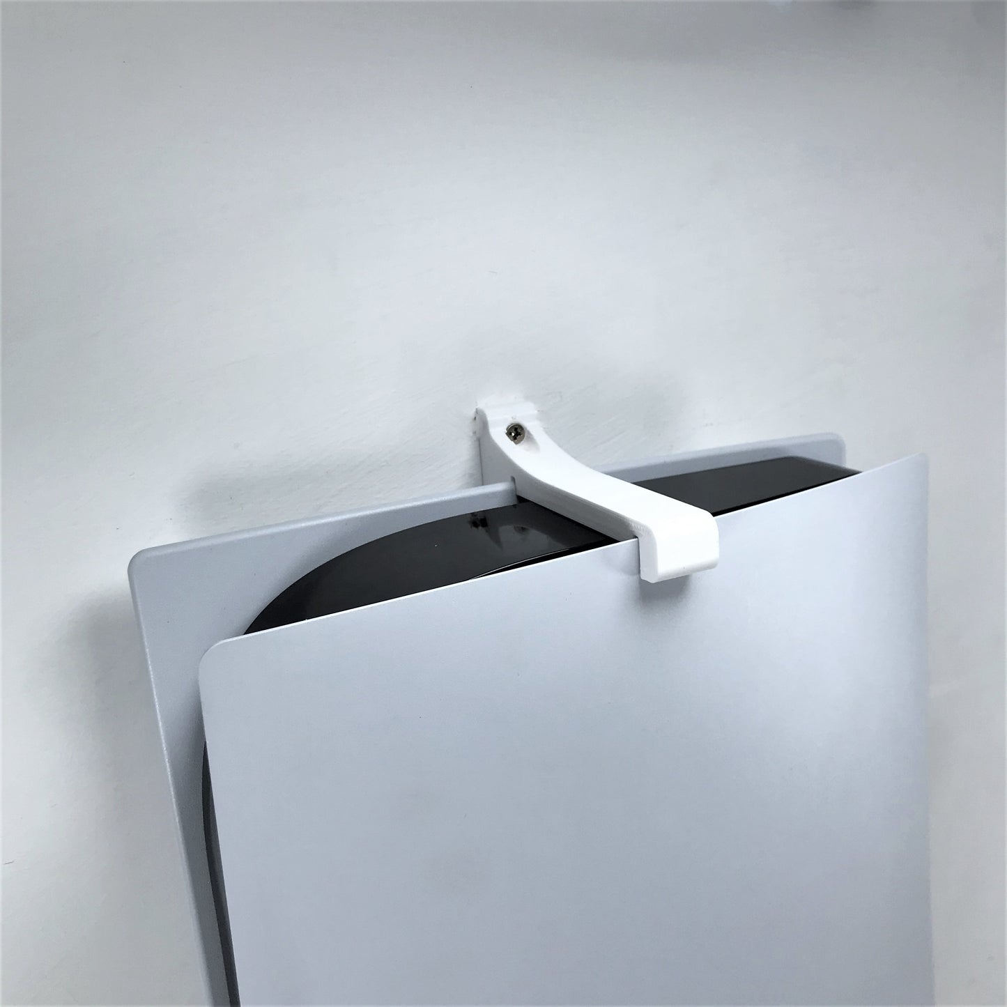 3D Cabin PS5 Wall Mount Wall Bracket Holder Stand For Play Station 5 Disc Triple Support Any Orientation - 3DCabin