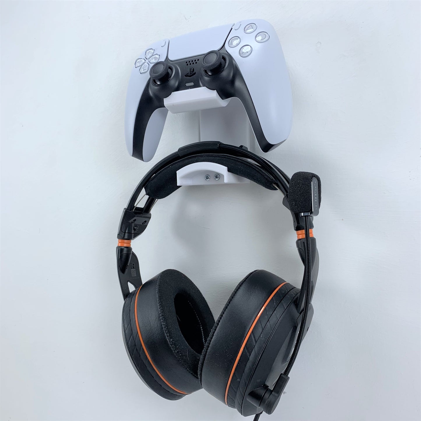 3D Cabin PS5 Controller & Headphone Wall Mount Wall Bracket Holder For Play Station 5 Digital Or Disc DualSense - Various Colours - 3DCabin