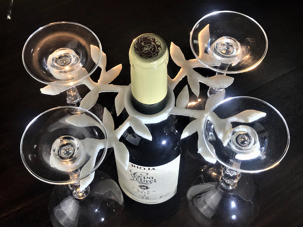 Wine Bottle Glass Holder/Butler For Four Glasses: White Vine Style