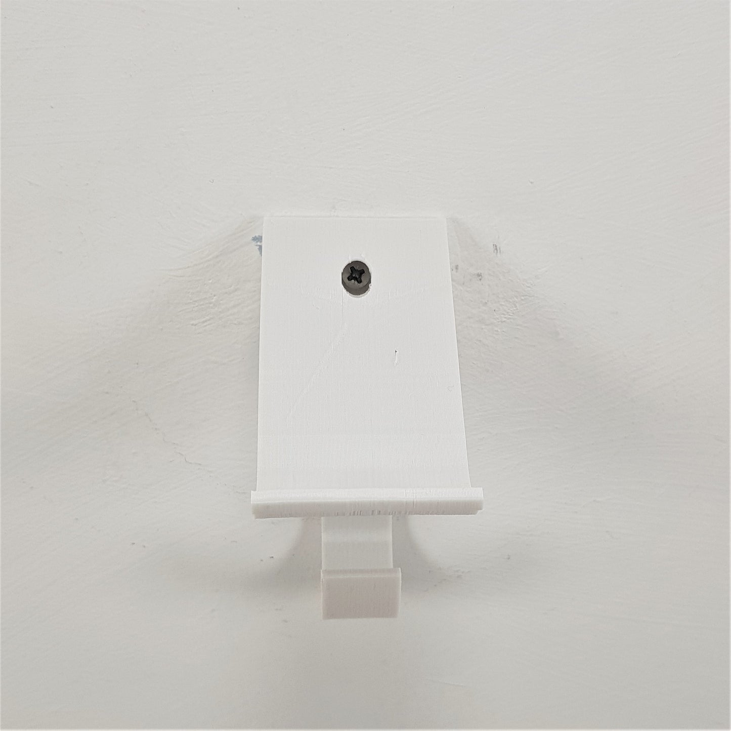 Xbox One / S / X Controller Wall Bracket Wall Mount With Added Headphone Holder - 3DCabin