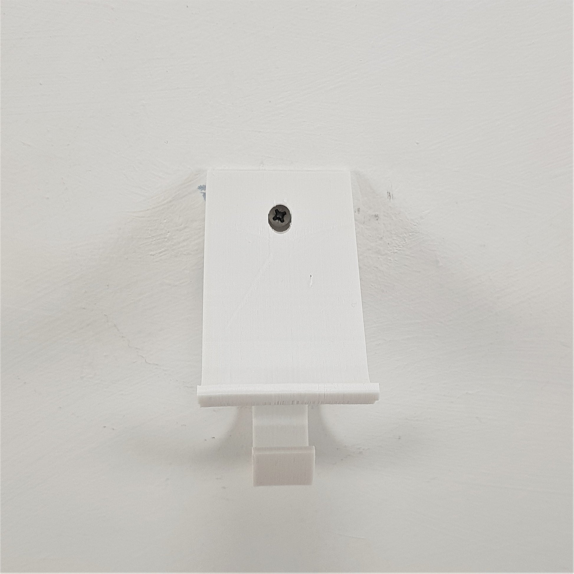 Xbox One / S / X Controller Wall Bracket Wall Mount With Added Headphone Holder - 3DCabin