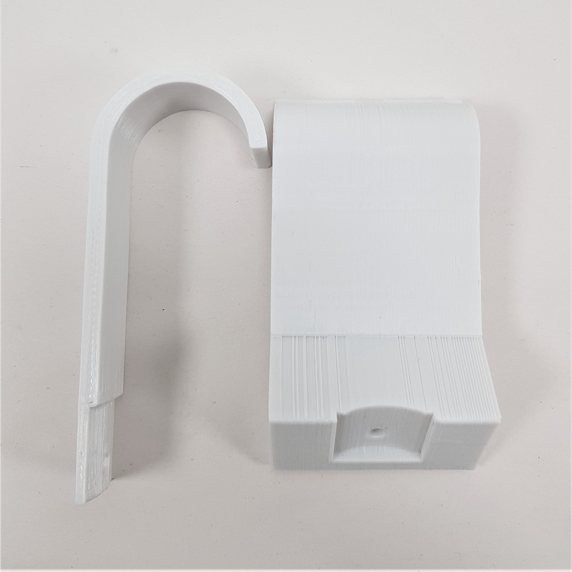Xbox One / S / X Controller Wall Bracket Wall Mount With Added Headphone Holder - 3DCabin